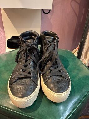 UGG Black Leather High-Top Sneakers with Brown Interior- size 7